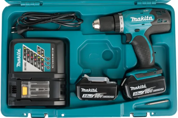 Аккумуляторная дрель-шуруповерт DDF453RFE Makita купить в Екатеринбурге