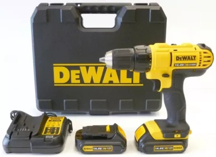 Аккумуляторная дрель DeWalt DCD 734 C2 в кейсе купить в Екатеринбурге