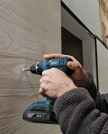 Аккумуляторная дрель-шуруповерт BOSCH GSR 18 V-LI (0.601.866.10J) купить в Екатеринбурге