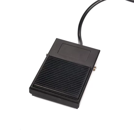 Пресс-клещи электрические КВТ ПКЭ-01 для опрессовки наконечников и разъемов матрицами МПК (87730) купить в Екатеринбурге