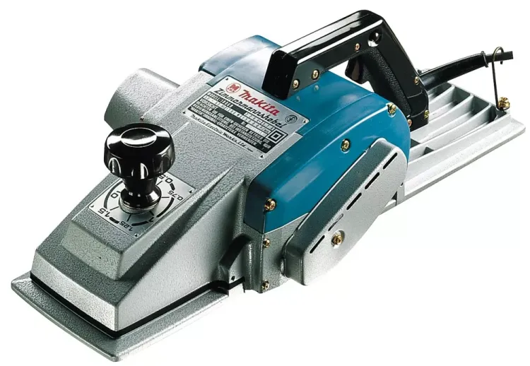 Электрорубанок Makita 1806B купить в Екатеринбурге