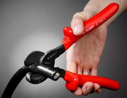 Кабелерез ЗУБР &quot;ЭКСПЕРТ&quot; &quot;ЭЛЕКТРИК&quot;, высоковольтный до ~1000В, кабель до 60 кв.мм 23331-24_z01 купить в Екатеринбурге