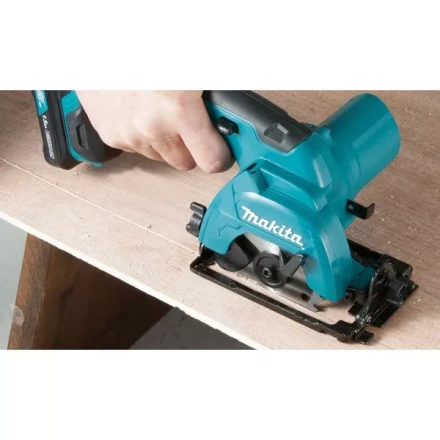Пила дисковая аккумуляторная Makita HS301DWAE купить в Екатеринбурге