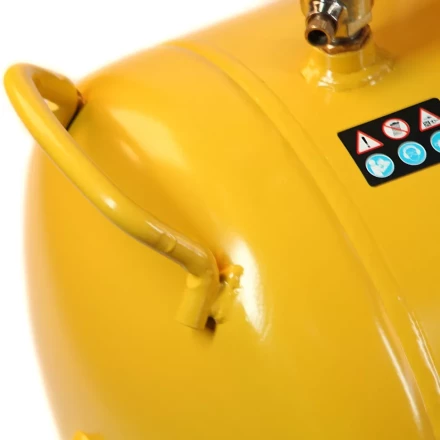 Компрессор воздушный, ременный привод BCI5500-T/270, 5.5 кВт, 270 литров, 850 л/мин Denzel 58129 купить в Екатеринбурге