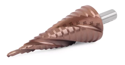 Ступенчатое сверло MESSER HSS CO 4-32х15 с кобальтовым покрытием и тремя спиральными канавками. купить в Екатеринбурге