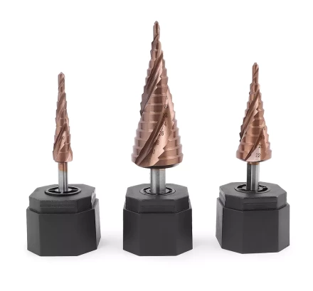 Ступенчатое сверло MESSER HSS CO 4-32х15 с кобальтовым покрытием и тремя спиральными канавками. купить в Екатеринбурге