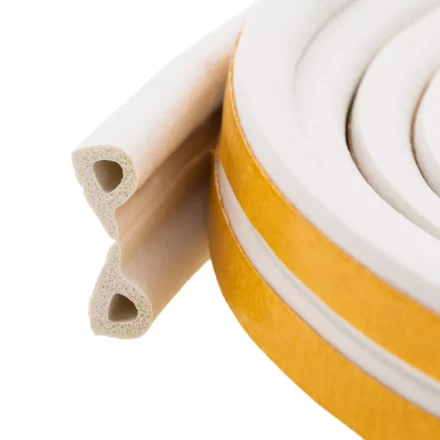 Уплотнитель резиновый, 6 м, профиль &quot;P&quot;, белый Сибртех 88913 купить в Екатеринбурге