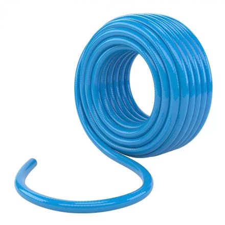 Шланг поливочный армированный 3 слойный ПВХ 1/2 50м Родничок Сибртех 67519 купить в Екатеринбурге