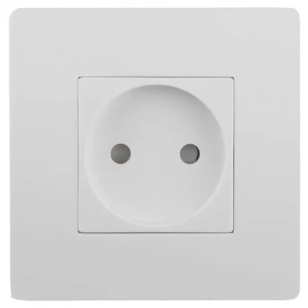 Розетка СВЕТОЗАР с защитой от детей SV-55241 купить в Екатеринбурге