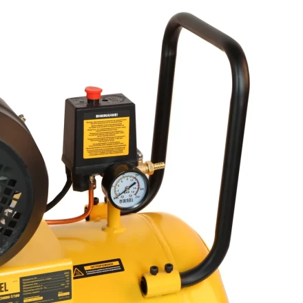 Компрессор воздушный BCI3000-T/200, ременный привод , 3.0 кВт, 200 литров, 530 л/мин Denzel 58119 купить в Екатеринбурге