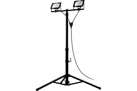 ЗУБР ПСК 30х2, 2 х 30 Вт, 6500 К, IP 65, 1.6 м, светодиодные прожекторы на штативе, Профессионал (57145-2-30) купить в Екатеринбурге